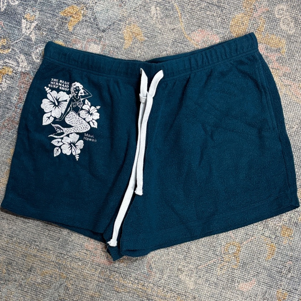 Grayson Threads Shorts With Pockets - image 1